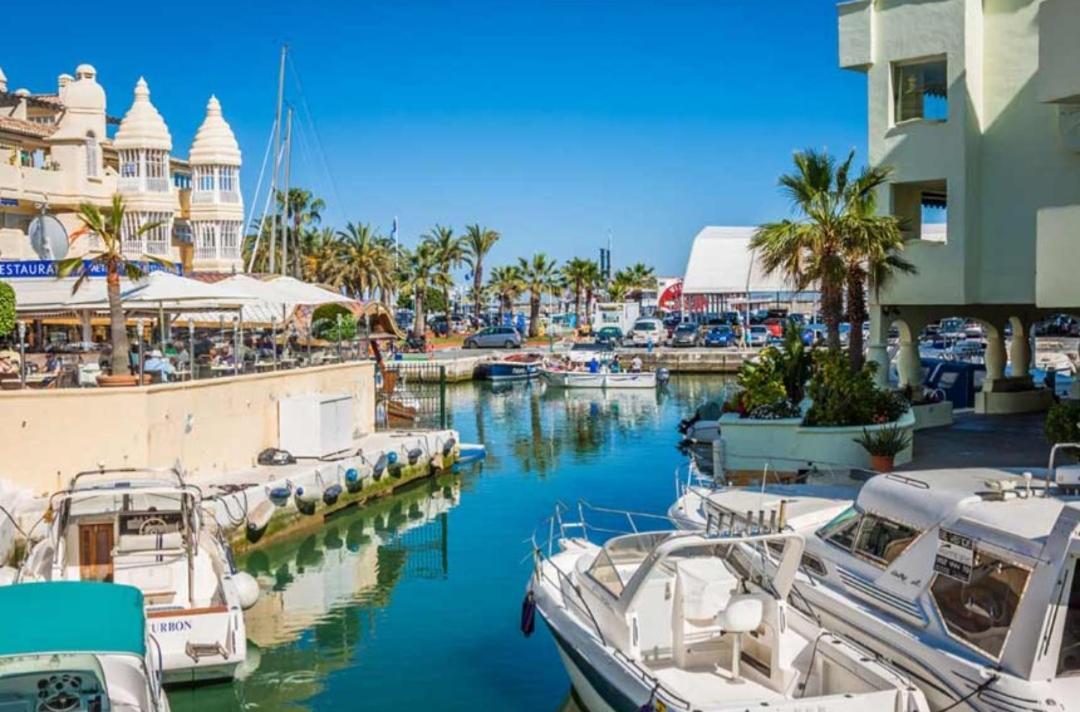 דירות בנאלמדנה Puerto Marina מראה חיצוני תמונה