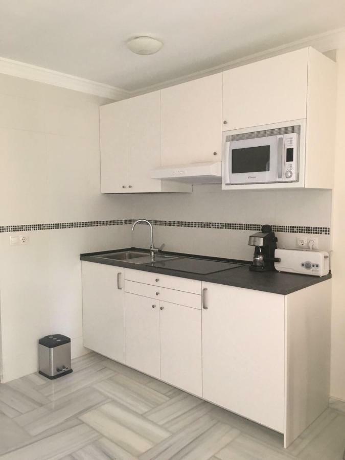 דירות בנאלמדנה Puerto Marina מראה חיצוני תמונה