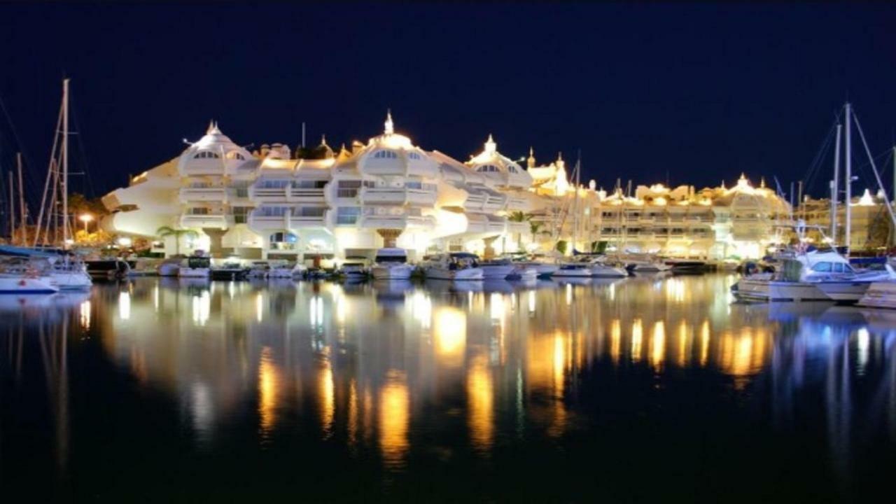 דירות בנאלמדנה Puerto Marina מראה חיצוני תמונה